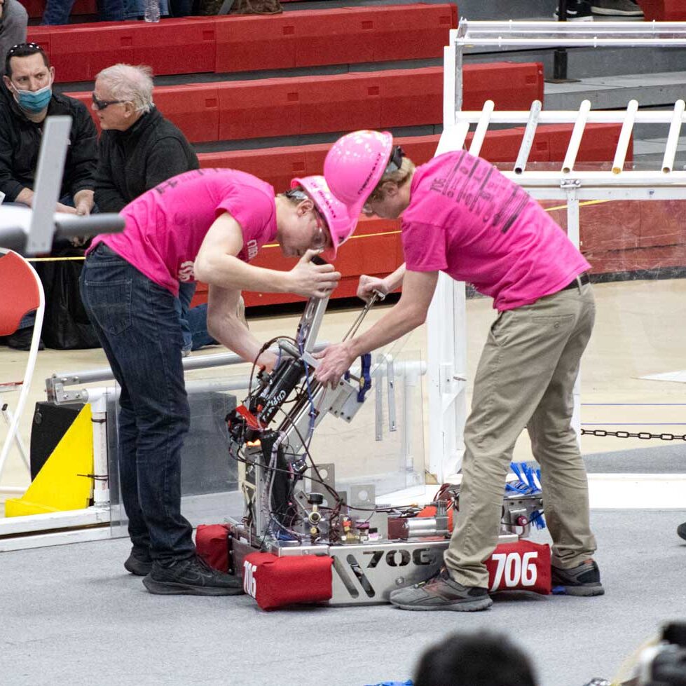 cyberhawks706 builders sub-team members